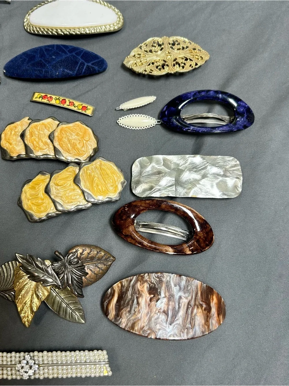 Vintage Lot 22 Barrettes 90s Hair Clips Accessories Velvet Bead Metal Enamel